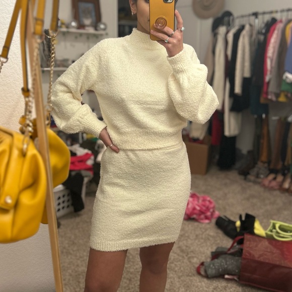 Matching Set | Small - Picture 3 of 6